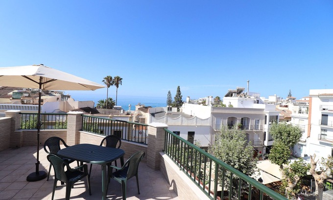 Nerja Chalet De Esquí | 1002 Casa Miramar