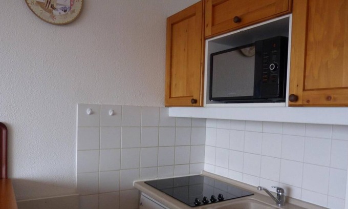 Arc-1800 Apartamento | A 100m de las pistas de esquí, 5.o piso, vista valle, balcón, tv, local para esquís, 30m², Les Arcs