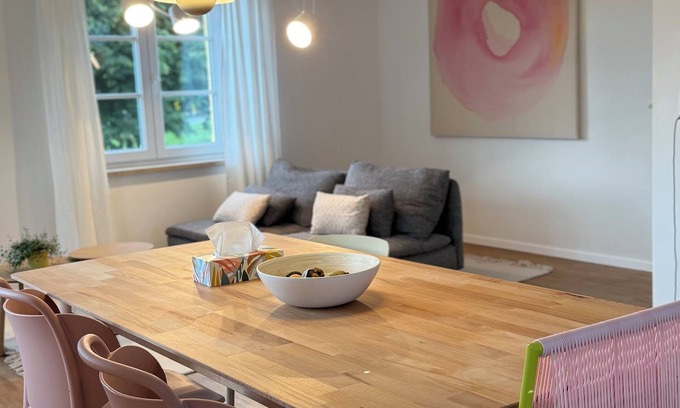 Lindenberg im Allgaeu Apartamento | 100m² vacation apartment Villa 19hundert5 modern and central location