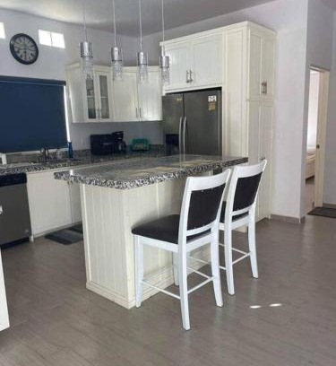 Cerritos Apartamento | 10A Colorful and Spacious Cerritos Beach Condo