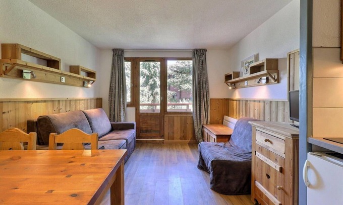 La Perriere Apartamento | 150m del centro estación, 9.o piso, balcón, local para esquís, 31m², La Tania