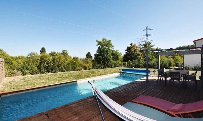 Teilhard Apartamento | 10min downtown & hiking / skiing (45min) / culture