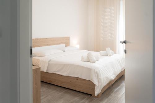 Gallaratese Apartamento | 10min RhoFiera & SanSiro - 5min Metro - AC - FreeParking