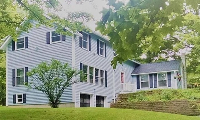 Fly Creek Casa | Bienvenido a # 1 Alquiler en Cooperstown. Trabajamos duro por eso, y lo amamos. #Victorioso