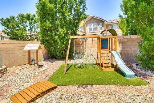 Ventana Ranch Casa | 11 Mi to River of Lights Family Home with Yard