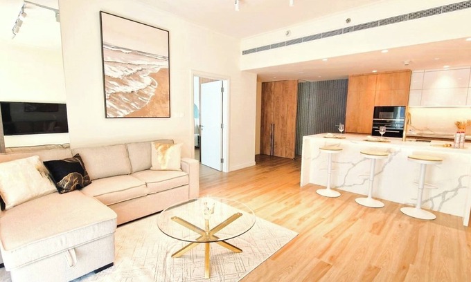 The Greens Apartamento | 110 | Greens Gem | Stylish New 1BR | Garden View