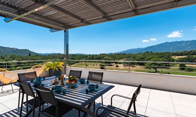 Porto-Vecchio Apartamento | 110 m² Apartamento ∙ 3 habitaciones ∙ 6 huéspedes