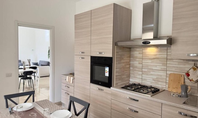 Velletri Casa | 110 mq piano terra- Parcheggio privato-Giardino