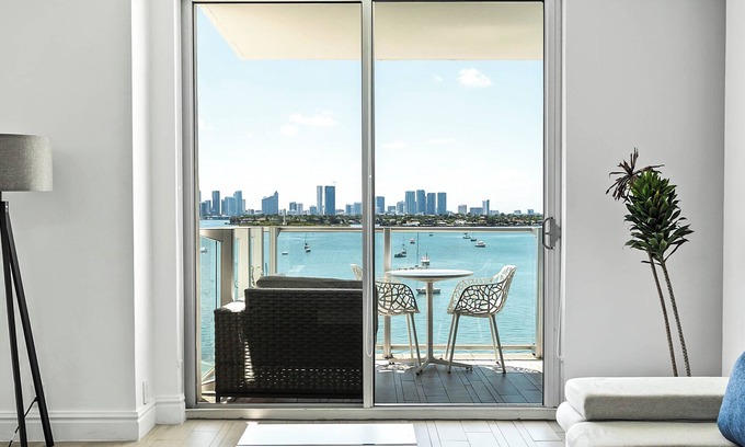 West Avenue Condominio | 1100 West Avenue By MWG Hospitality