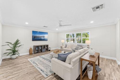 Indian Harbour Beach Casa | 1109 Seminole Dr
