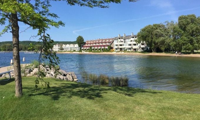 Boyne City Casa | 111 Water Street Inn