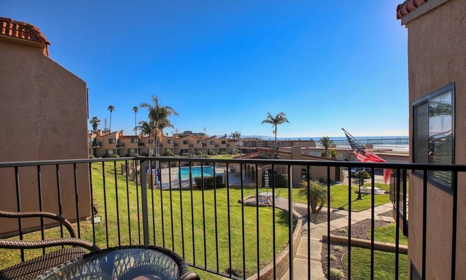 Downtown Casa | 113 Pismo Shores: 2 BR, 1.5 BA Townhouse in Pismo Beach, Sleeps 6