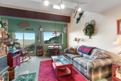 Sandpoint Casa | 114 Crystal Run #2
