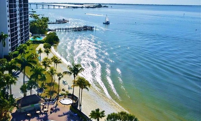 Punta Rassa Condominio | LA MEJOR TARIFA SANIBEL HARBOR TOWER SE ABRE EL 28 DE ABRIL $ 175. JUNIO-DICIEMBRE 30 ABIERTO PLAZO