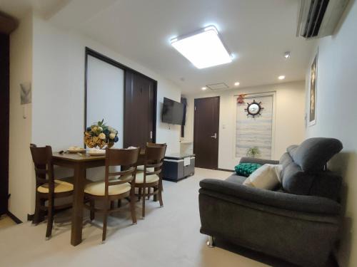 Nerima Apartamento | 12全新装修 5室1厅2浴室2卫生间 设施齐全 最大12人 5 rooms 1dining room 2 bathrooms 2toilets Max 12P 免费无线网络