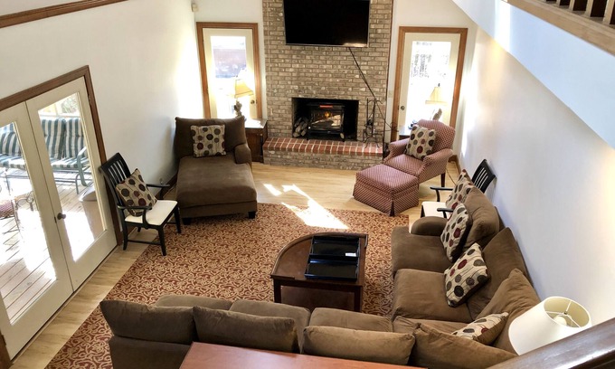 Lookout Mountain Casa | THE SHIRE -10/11 bdrm ~ 44ppl 6 millas Chatt. ~ 2 Houses TUB CALIENTE XL 900 pies cuadrados de plataforma