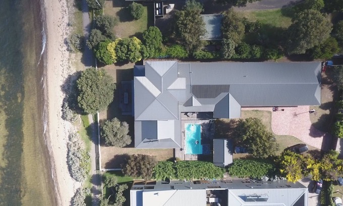 St Leonards Casa | St Leonards Absolute Beachfront Compound