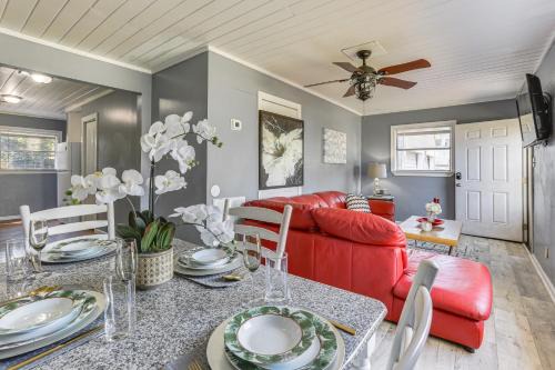 Lakeview  Jefferson County Apartamento | 12 Mi to Lake Access Port Arthur Apt with Yard