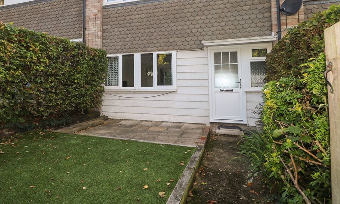 Thame Cabaña | 12 PARKERS HILL, pet friendly, character holiday cottage in Thame