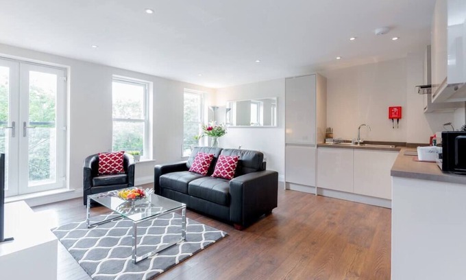 Reigate Apartamento | 12 Trinity House - 1 bedroom apartment