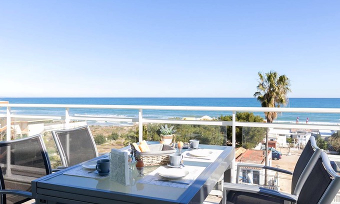Les Deveses Apartamento | 120 m² Apartamento ∙ 3 habitaciones ∙ 6 huéspedes