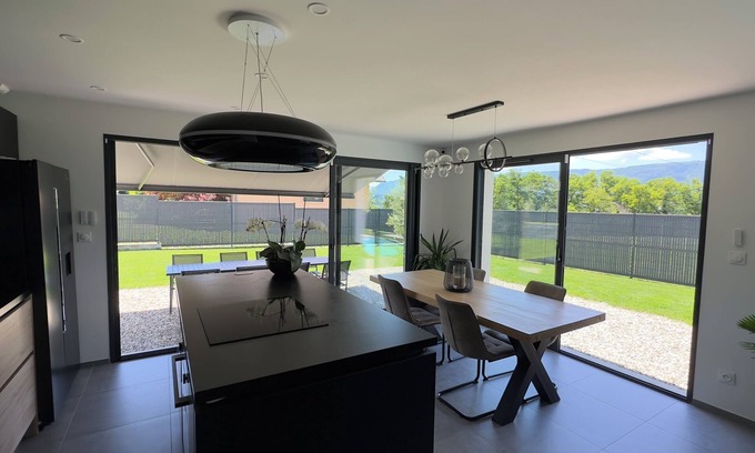 Chambery Casa | 120 m2 family home with garden and swimming pool