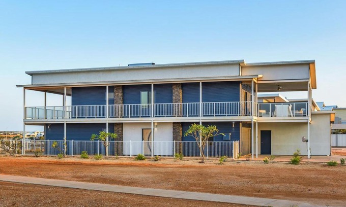 Exmouth Casa | 120 Madaffari Drive