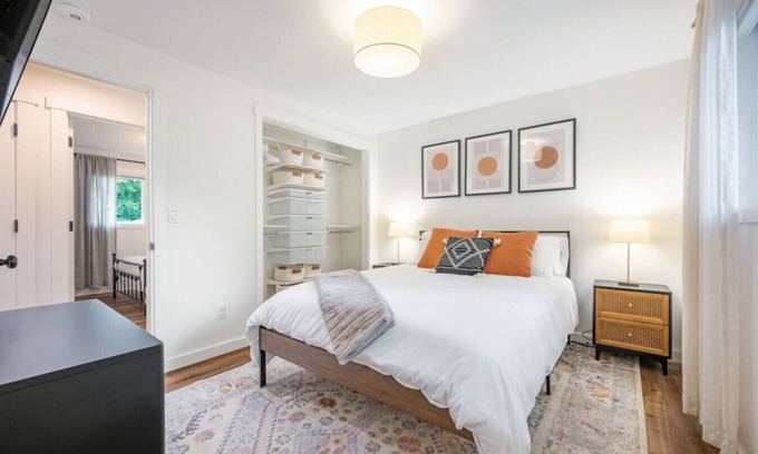 Inglewood-Finn Hill Casa | 120 - Relaxing Kirkland Haven