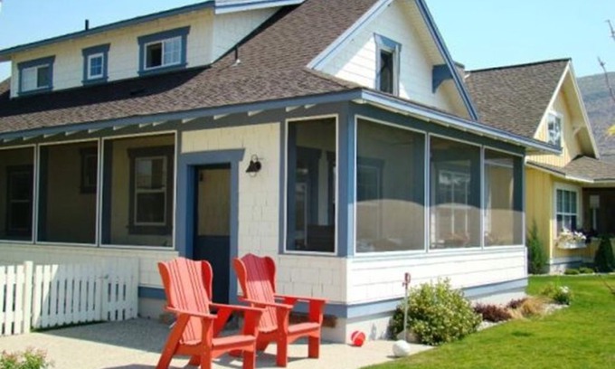Oroville Cabina | 127 Malarkey Lane - Beach Front Riva