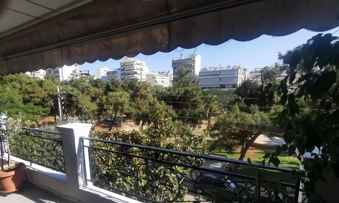Nea Smirni Apartamento | 128 m² spacious park view apartment