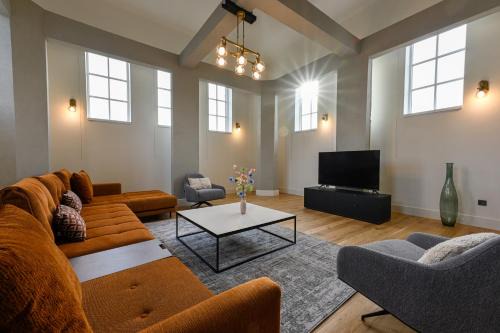 Oisterwijk Apartamento | 12A, Luxury & Unique, Cinema, Terrace, Stunning View, Central Location!