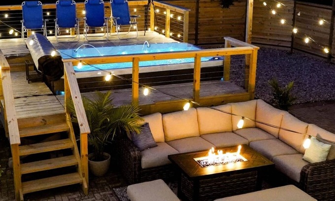 Ravenna Casa | 12p Hot tub, Rock Climb Wall, Pickleball, B-ball