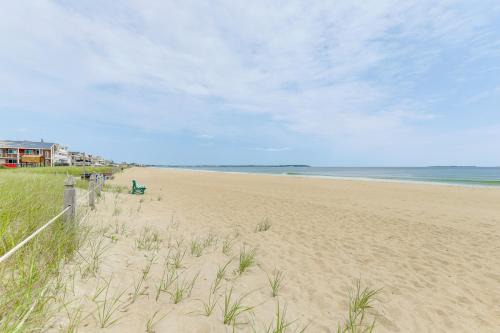 Old Orchard Beach Apartamento | 13 Mi to Portland Studio on Old Orchard Beach!