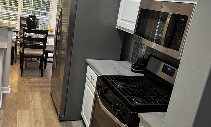 Fairburn Casa | 13 mins away from ATL airport and 22 mins away from downtown area and much more