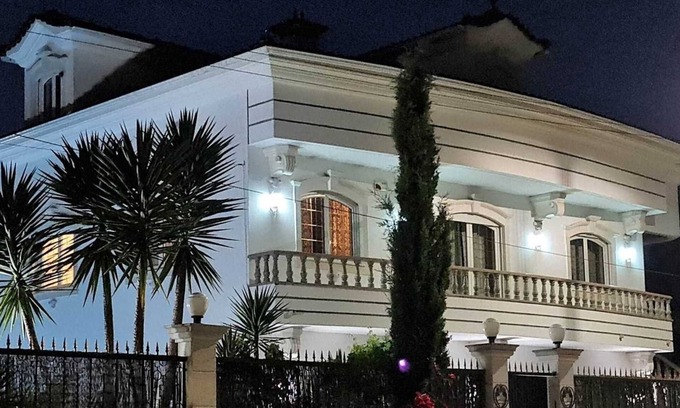 Arnal Casa | 13 Room Luxury Villa 25-50 Guests