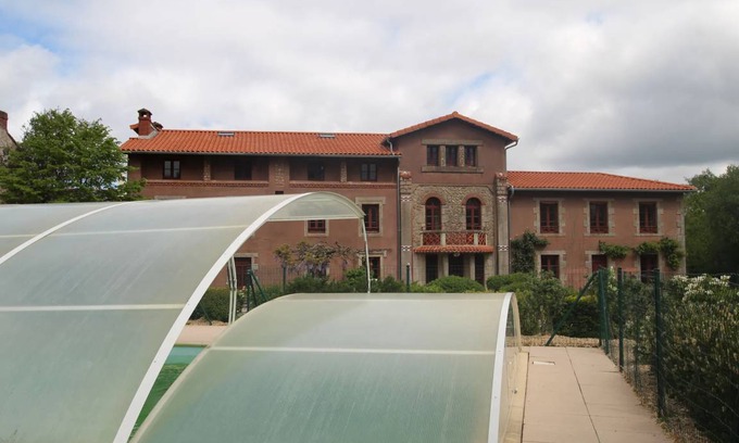 Cugand Casa | 130 m² Casa ∙ 4 habitaciones ∙ 8 personas