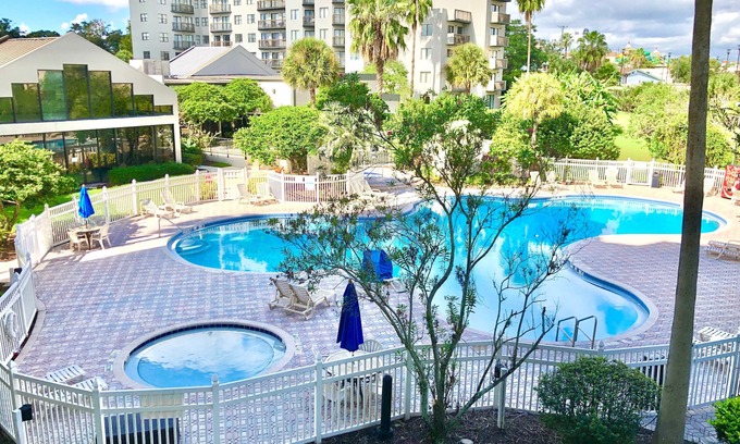 Florida Center Apartamento | 1305u- Volcano Bay, Pool Balcony View 2 Bedroom Suites