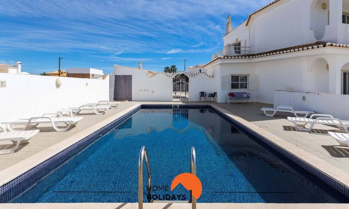 Albufeira Chalet De Esquí | #134 Vila Dias 2 by Home Holidays