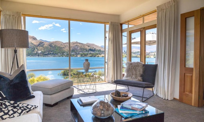 Kelvin Heights Casa | 135 Peninsula