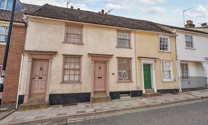 Bury St Edmunds Casa | 136 Southgate St, Bury St Edmunds