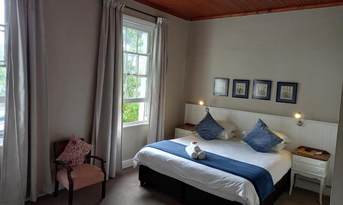 Grahamstown Casa | 137 High Street Guest House