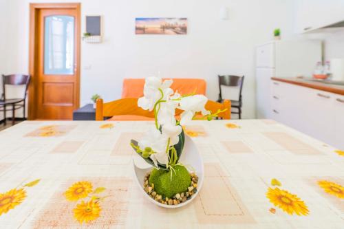 Sestri Levante Apartamento | 139b - Casa Santa Vittoria, 10 minuti dal mare e spiaggia di Sestri Levante