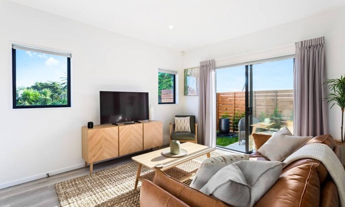 Pukekohe Casa | 13A East Street, Pukekohe 2120