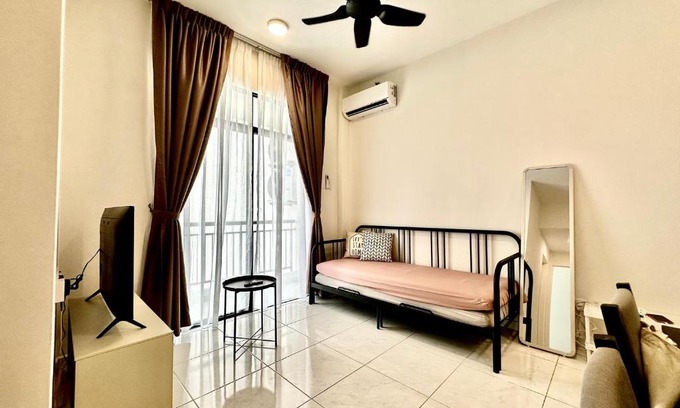 Kampung Sungai Nibong Apartamento | 13A5TheSun#BayanLepas#QueensbayMall#CozyHomestay