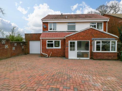 Lydney Casa | 14 Birchwood Road