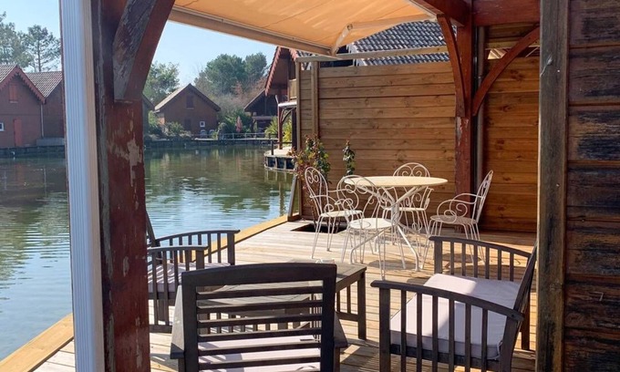 Hourtin Port Chalet De Esquí | 141 - Beautiful chalet for 6 people on the lakeside