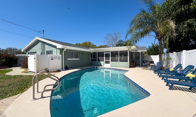 Clearwater Casa | 1465 Satsuma Street S