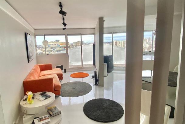 Quartier du Palais Apartamento | 14eme et der étage "Arty" avec 2 chambres et vue panoramique !