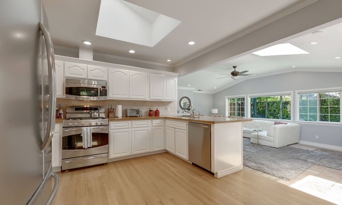 Fair Oaks Casa | 14MP: "Place Was Incredible" by Stanford, Meta