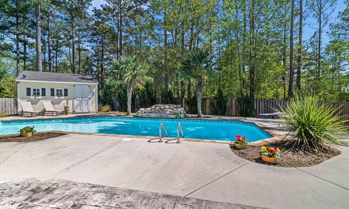 Evans Casa | 15-Guest Home with Pool, Close to Augusta Masters Golf Retreat